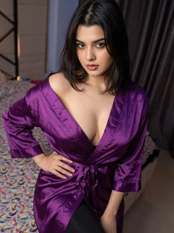 Pune call girls hotel delivery
